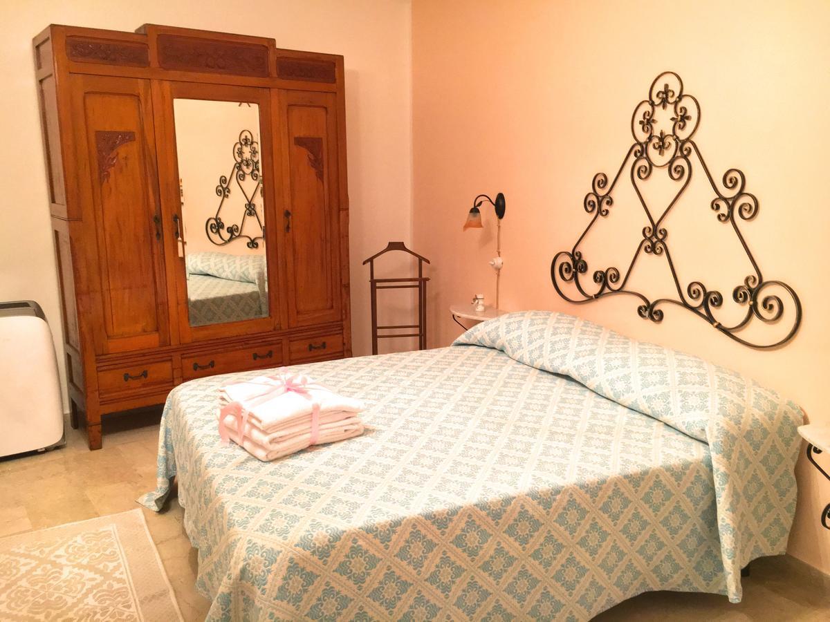 B&B Mariposa Sennori ภายนอก รูปภาพ