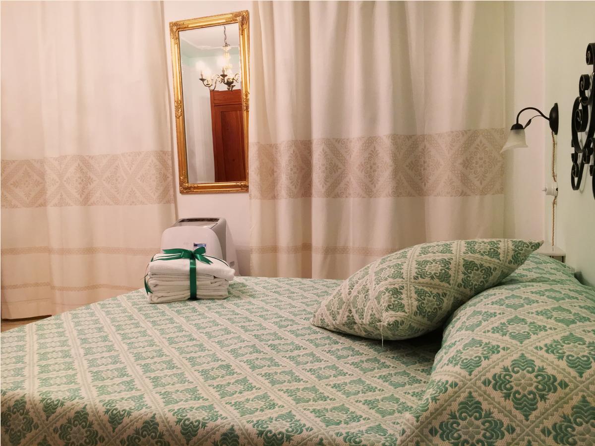 B&B Mariposa Sennori ภายนอก รูปภาพ