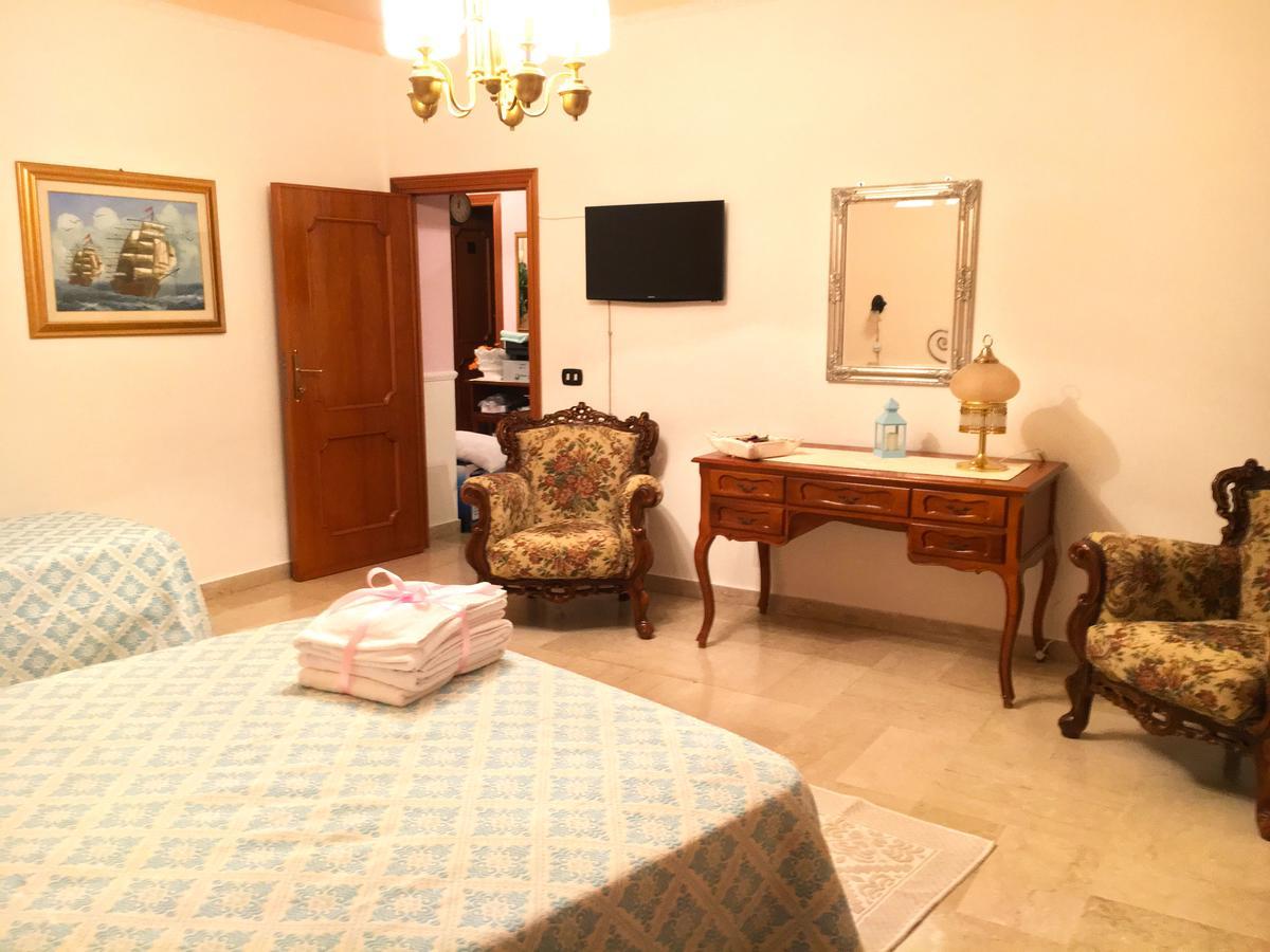 B&B Mariposa Sennori ภายนอก รูปภาพ