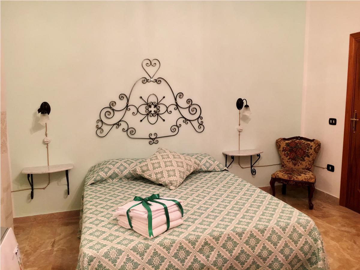 B&B Mariposa Sennori ภายนอก รูปภาพ
